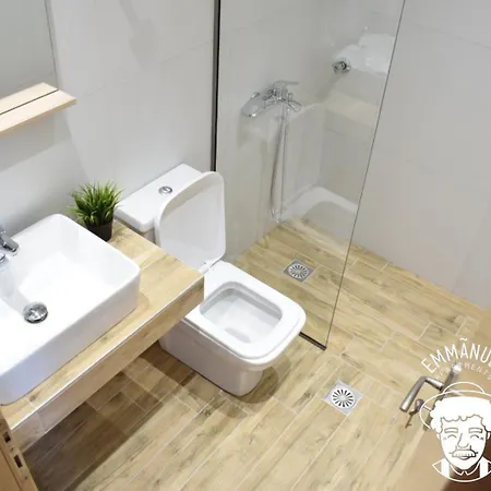 Emmanuel 公寓式酒店 Paralía