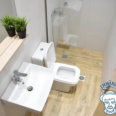 Emmanuel 公寓式酒店 Paralía