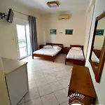Emmanuel 3* Paralía